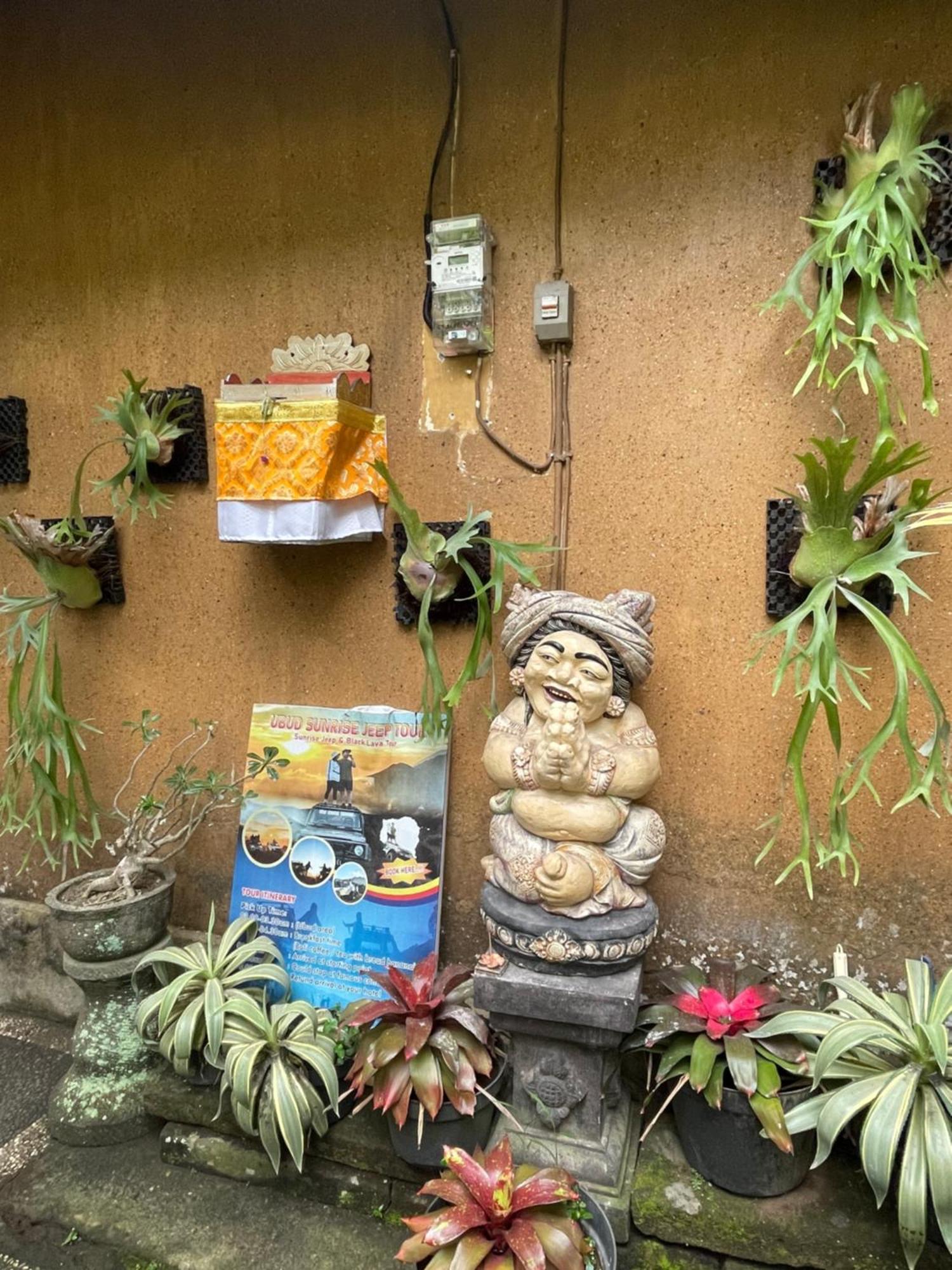 Suntari Homestay Ubud Eksteriør billede